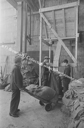 ODLUMS MILLS GRAIN STORE (HOLDS 3000 TONS)